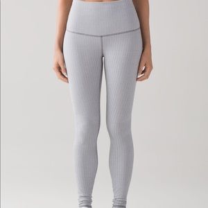 Lululemon heathered herringbone ghost leggings